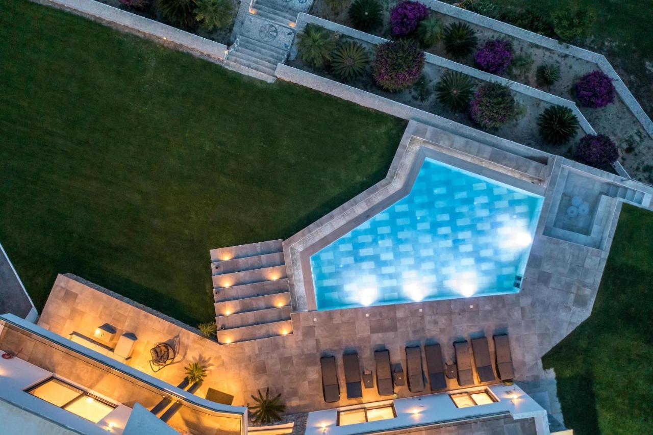 Villa Indira Kalithies Екстер'єр фото