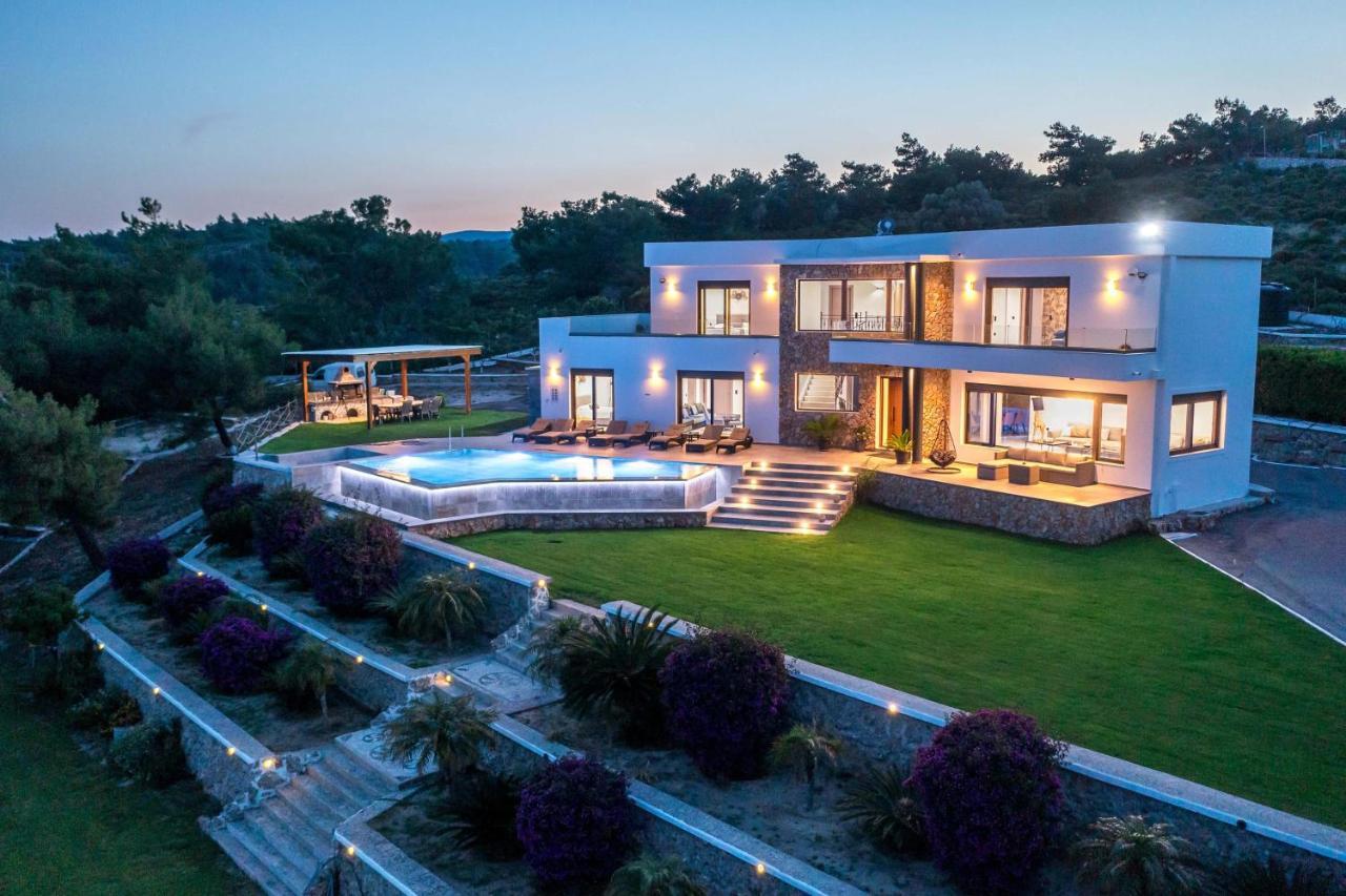 Villa Indira Kalithies Екстер'єр фото